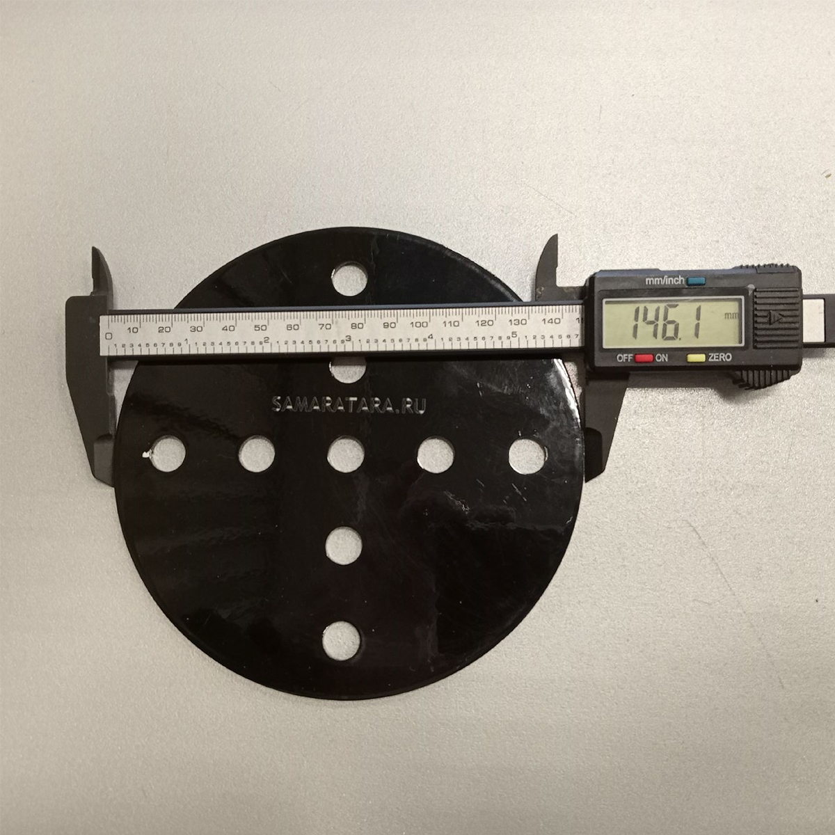 735959_4