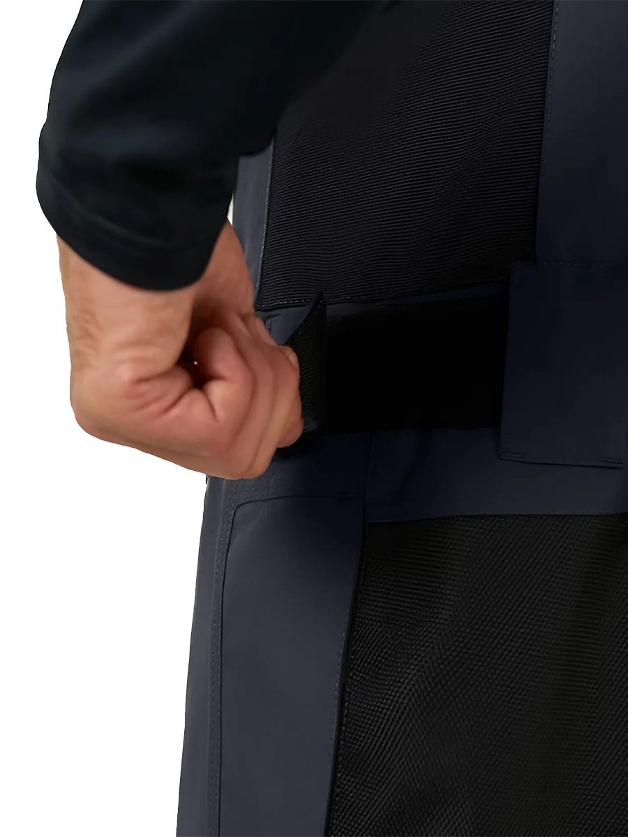 587814_9