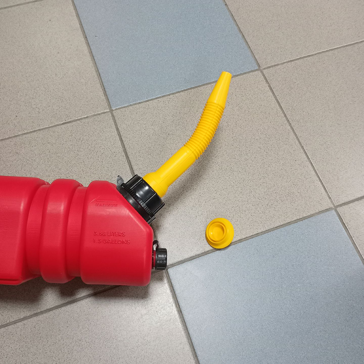 735949_4 735949_4
