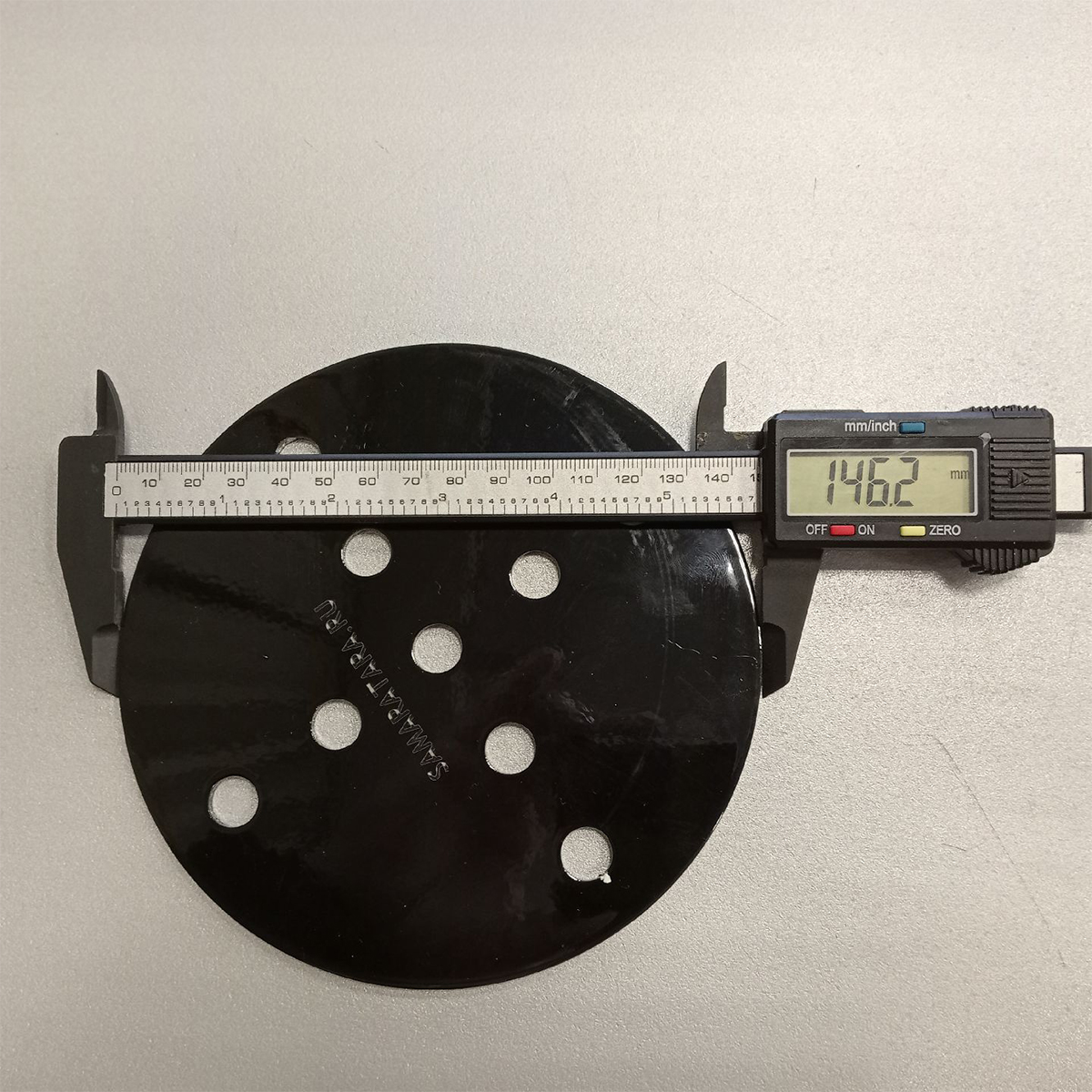735959_6 735959_6