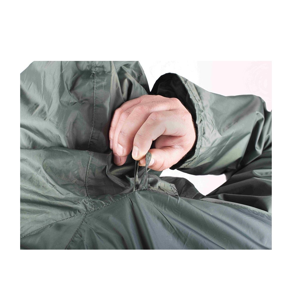 Детальная фотография — Дождевик-плащ Тайфун, проклеенные швы (ПЭ с ПВХ) р.56-58 рост 170-176 зеленый