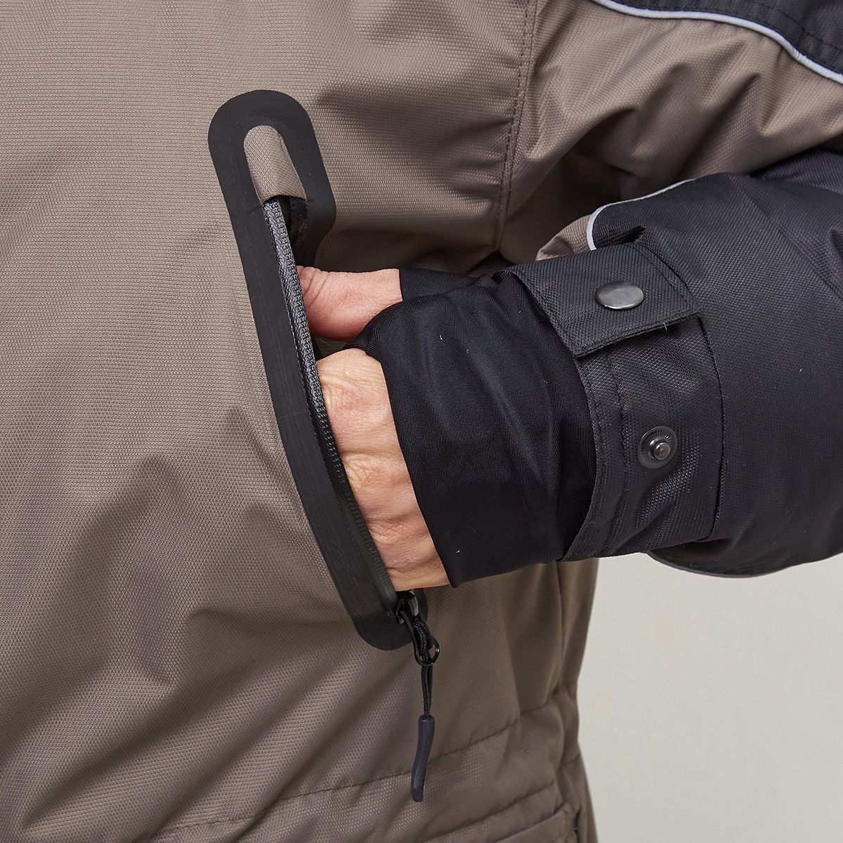 Детальная фотография — Костюм зимний Canadian Camper Denwer Pro р.L(48-50) рост 180-188 черный, коричневый (до -35°С)