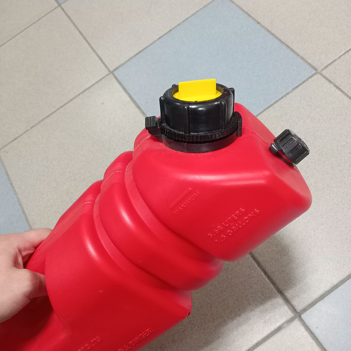 735949_5 735949_5