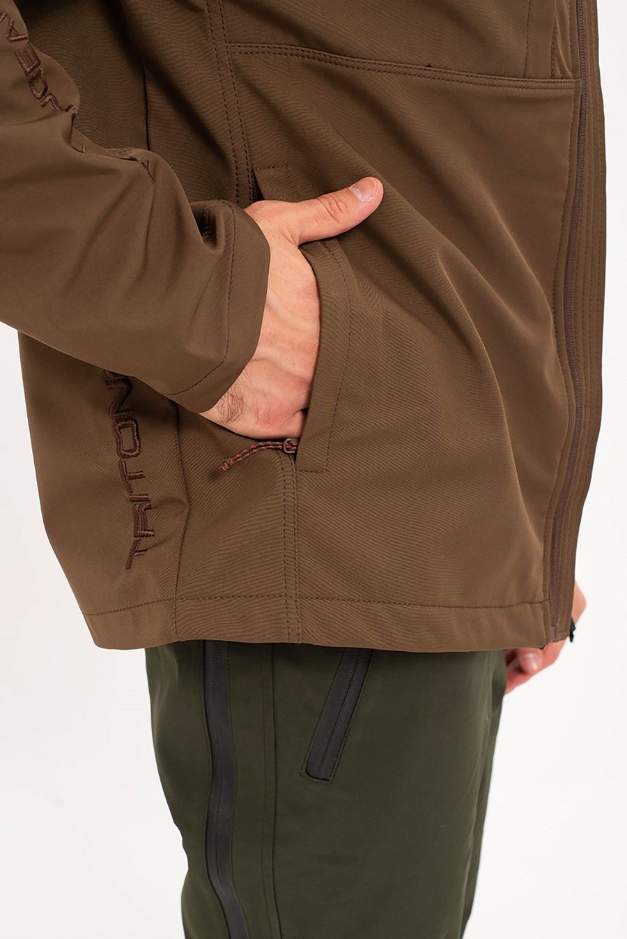 Детальная фотография — Жакет TritonGear Ridge (SoftShell) р.L коричневый